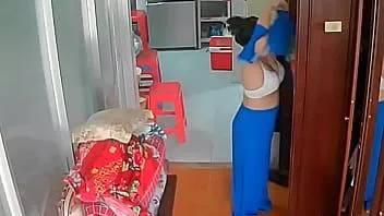 Reproducir Tng hp cô giáo áo dài
