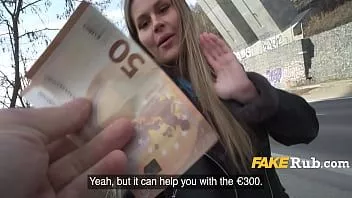 Redare Am luat un autostopul, am tras-o pe drum, apoi ne-am mutat într-un subsol când aproape am fost prinși