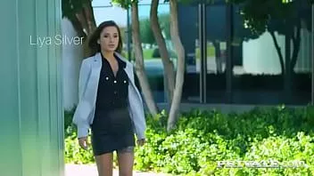 Reproducir Es hora de romper la regla de no tener relaciones sexuales con un compañero de trabajo