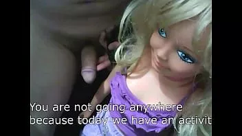 Reproducir Mamada de la pequeña muñeca daphne con inteligencia artificial de inteligencia artificial integrada [subtítulos en inglés]