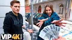 Odtwórz Czeska dziewczyna Alexis Crystal w bieliźnie i pończochach rogacza najlepszego przyjaciela swojego mężczyzny