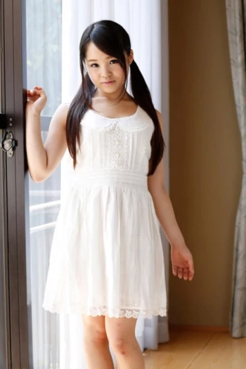 Pornstar Risa Oomomo