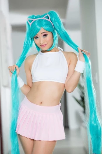 قناة Girl Otaku